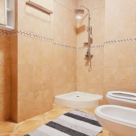 Discover From Our 3-room With Free Parking-komuna E Parisit Appartement