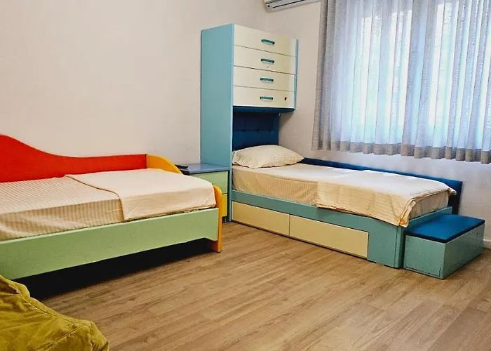 Appartamento Discover From Our 3-room With Free Parking-komuna E Parisit *