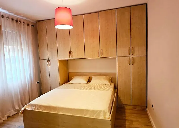 Discover From Our 3-room With Free Parking-komuna E Parisit Tirana